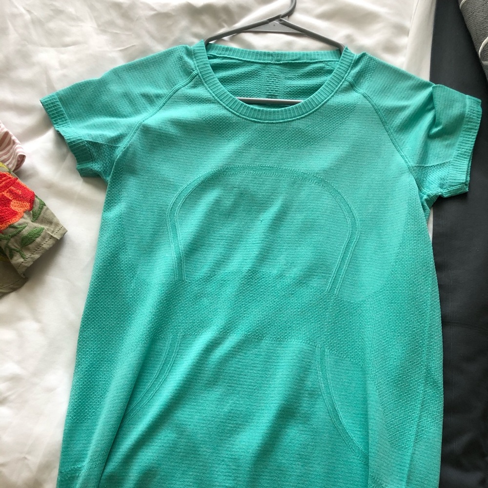 Lululemon swifty tech short sleeve